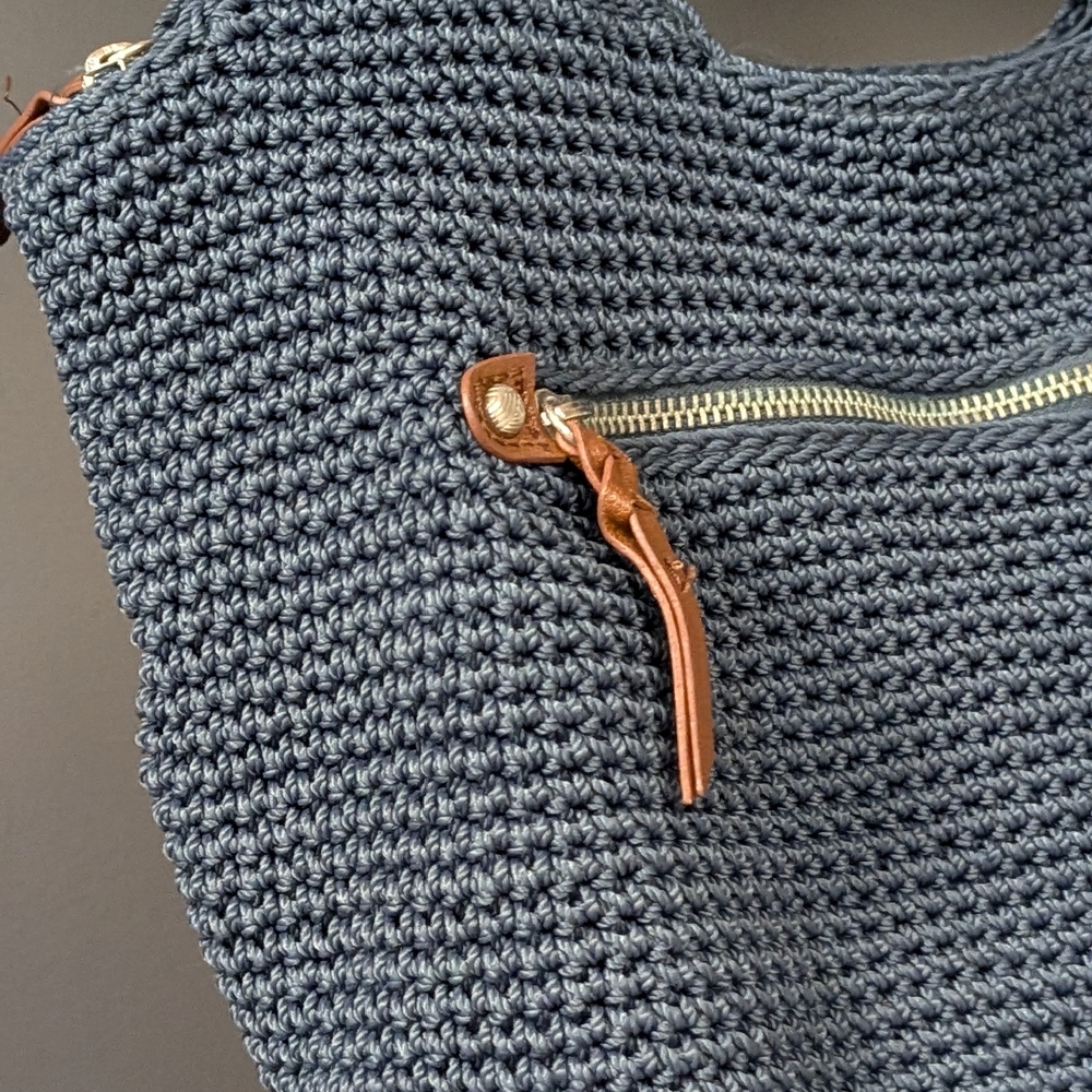 The Sak Navy Woven Shoulder Bag with Tan Details - Picture 2 of 9